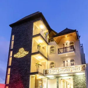 https://hotel-grand-turf.kandyhotelsnow.com