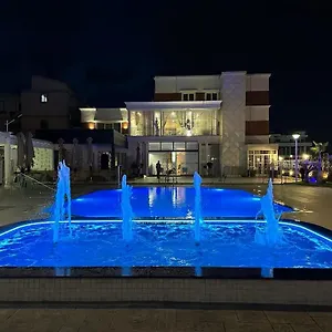 Rezort Colis, Kamez