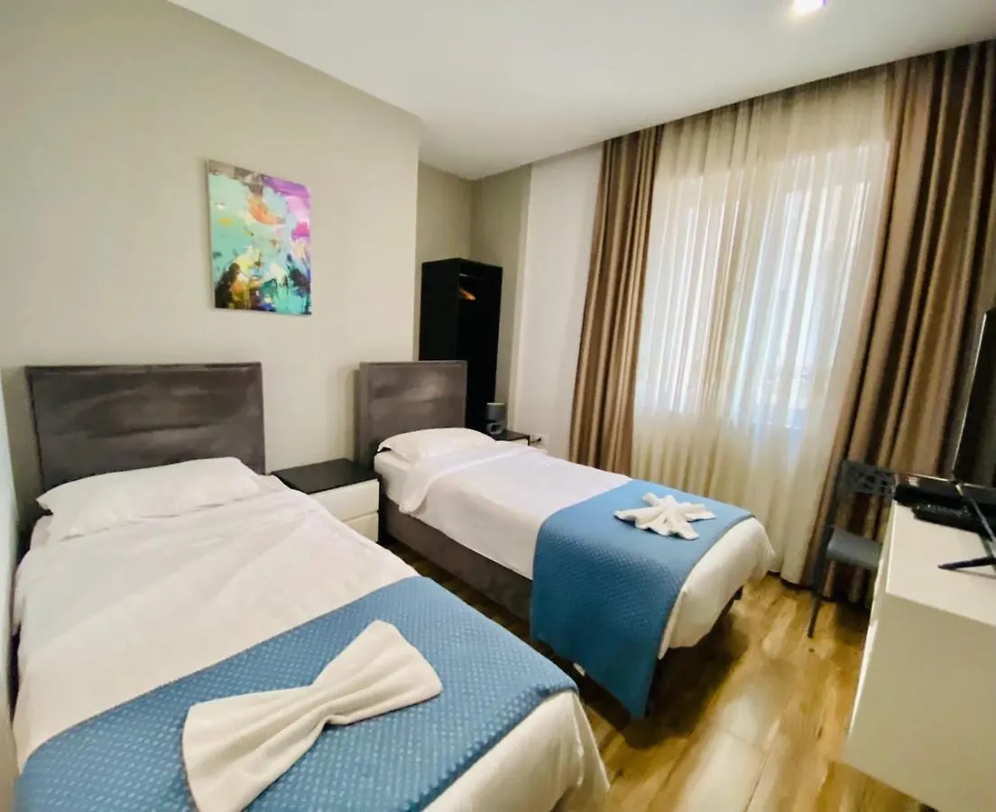 Tirana Center Comfort Rooms